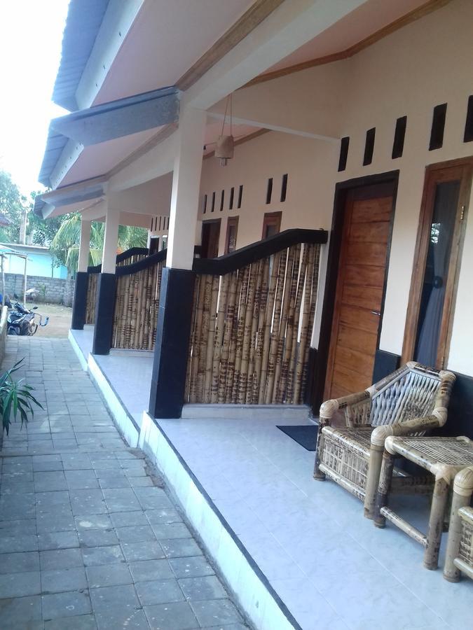 Telage Indah Homestay Kuta  Екстер'єр фото